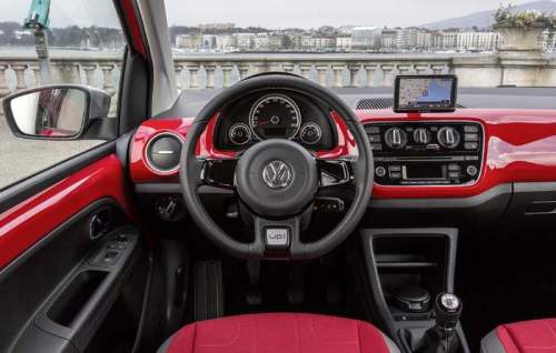 Volkswagen Cross Up! 2017